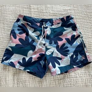 Dandy Del Mar Size 32 Swimsuit w/ Cool Pattern